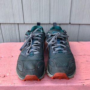 Altra Lone Peak Running and Hiking Shoe